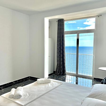 Redi'S Seaview Apartments Sarande Exterior photo